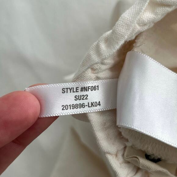 Madewell Linen Blend Pull On Paper Bag Shorts in Lighthouse Cream, Size Small - Picture 9 of 12